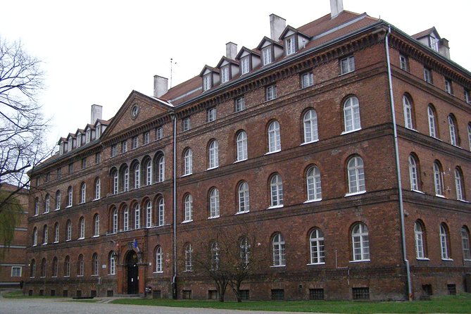 museum-of-the-second-world-war-gdansk-private-tour-tickets-3