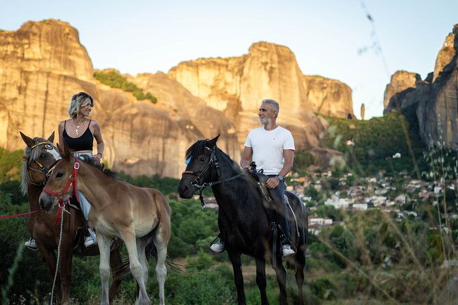 mystical-sunset-horseback-ride-in-meteora-1-hour-adventure