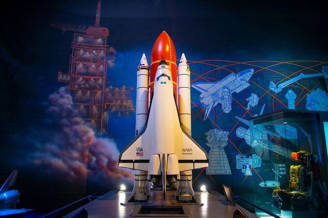 nasas-space-center-admission-plus-houston-city-tour