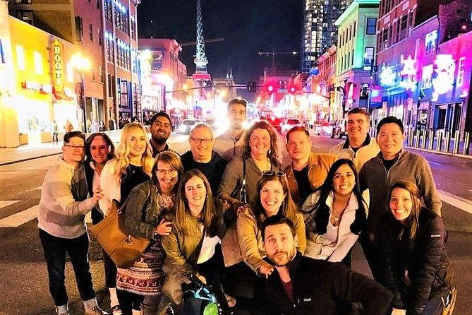 nashville-all-inclusive-nighttime-pub-crawl-with-moonshine-cocktails-and-beer