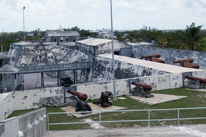 nassau-historical-guided-bike-tour