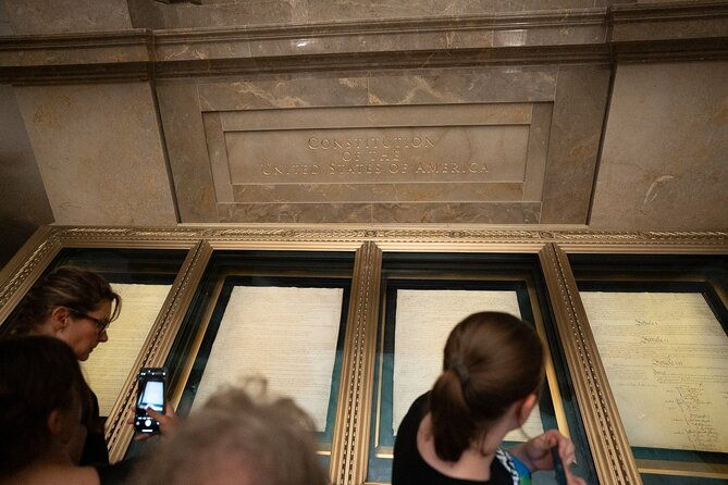 national-archives-vip-guided-tour-with-skip-the-line-entry