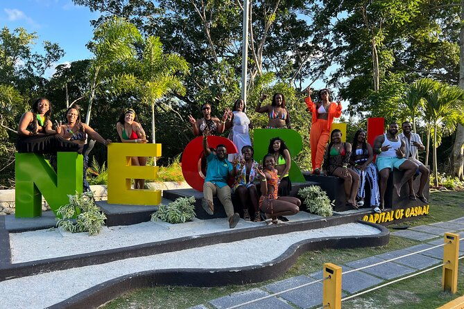 negril-seven-mile-beach-and-ricks-cafe-tour-from-montego-bay