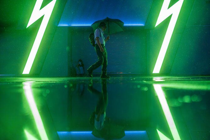 neon-dreams-a-blade-runner-photo-workshop-with-laurence-bouchard