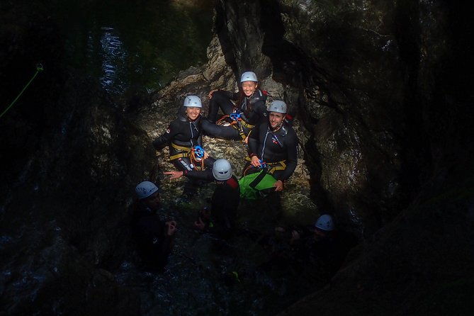 night-canyoning