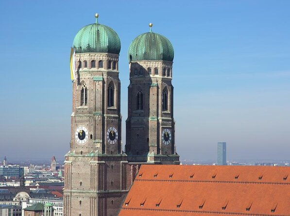 night-watchman-torchlight-tour-in-munich