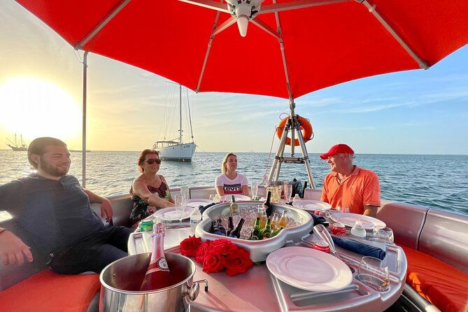 noord-aruba-exclusive-private-dinner-aboard-the-aqua-donut