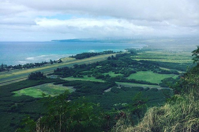 north-shore-tour-guide-hike