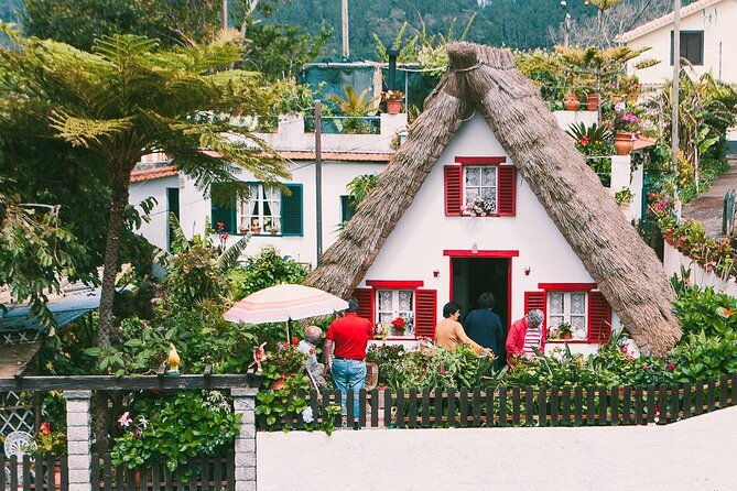northeast-santana-traditional-houses-4x4-safari-full-day-tour