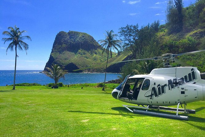 oceanfront-landing-75-minute-helicopter-tour