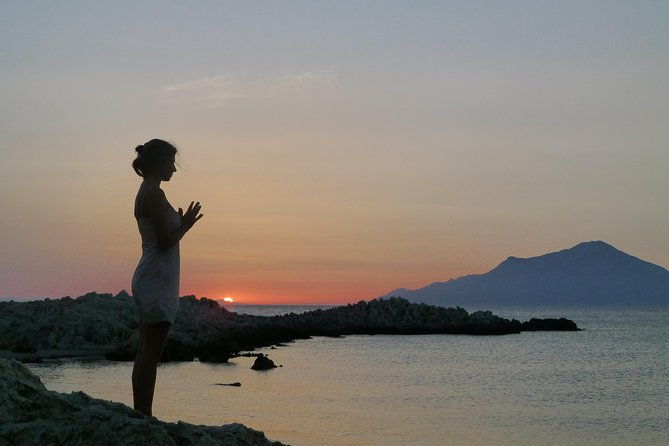open-mindfulness-yoga-classes-on-the-island-on-donation-basis