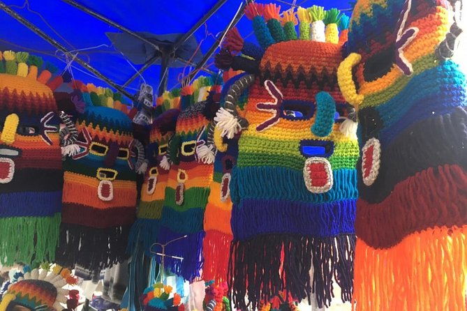 otavalo-market-and-laguna-cuicocha-full-day-tour-from-quito