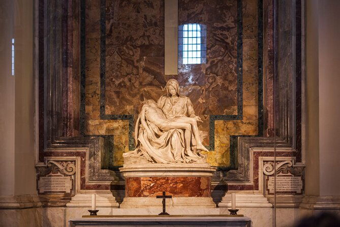 papal-audience-and-guided-tour-for-st-peters-basilica