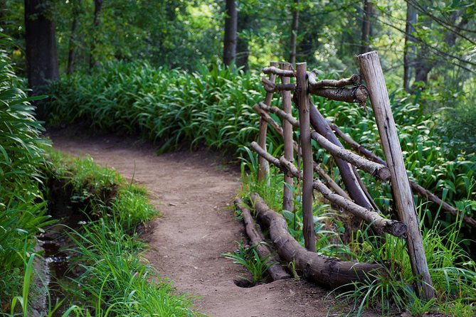 paradise-valley-beauty-walk