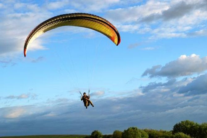paragliding-adventure-from-medellin