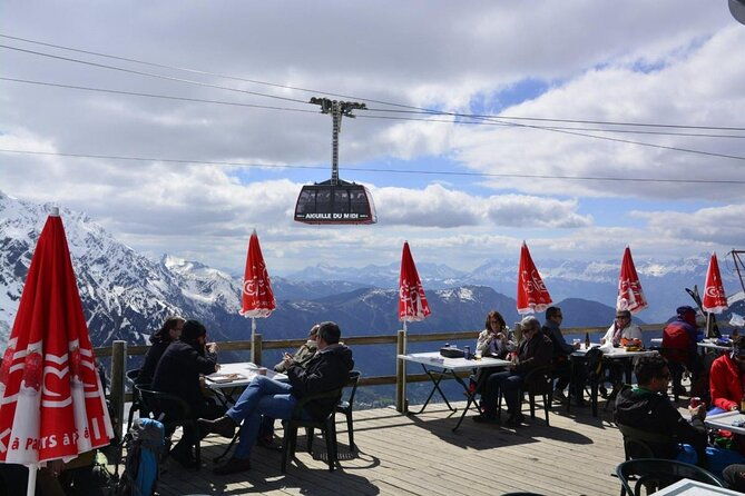 paragliding-experience-from-chamonix-and-aiguille-du-midi