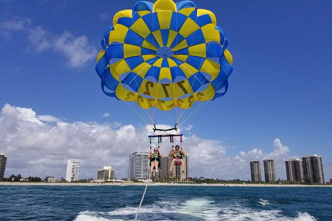 parasailing-activity-in-west-palm-beach