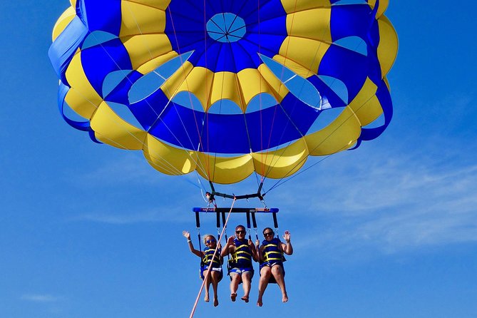 parasailing-in-punta-cana-2