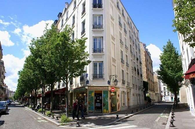paris-street-art-tour-with-a-street-artist-guide