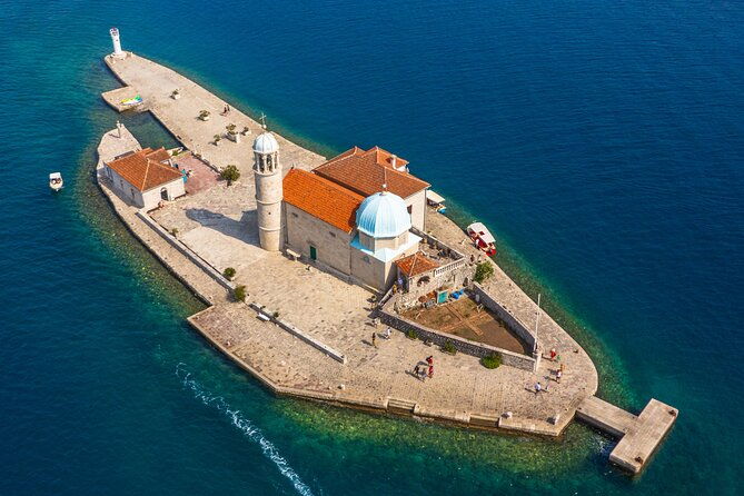 perast-and-our-lady-of-the-rocks-with-swimming