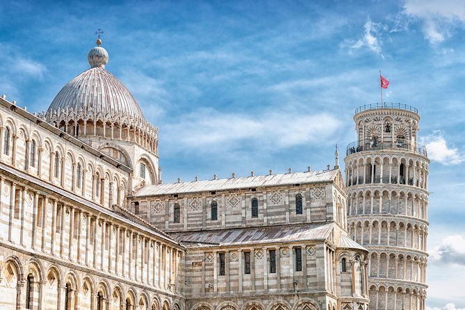 pisa-guided-walking-tour-in-miracoli-square