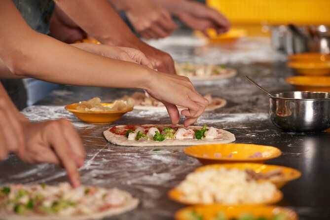 pizza-pasta-and-tiramisu-cooking-class-with-chef-in-rome