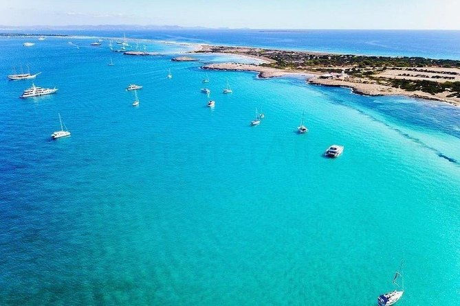 playa-sa-roqueta-private-catamaran-trip