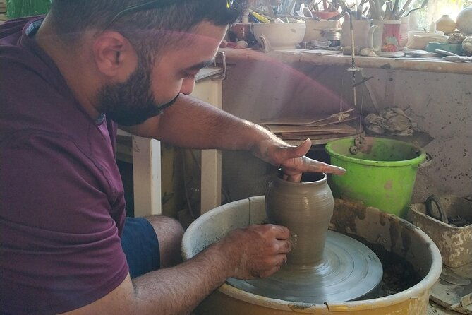 playing-and-creating-with-clay-3-hours-pottery-class-2