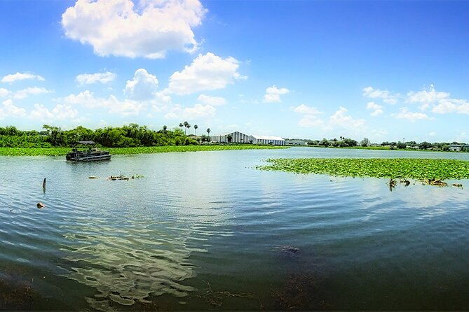 pontoon-pub-crawl-5-lakeside-pubs-and-restaurants-visit-by-boat