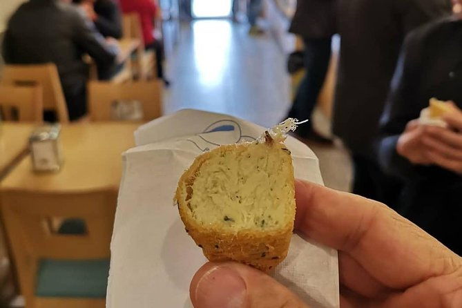 porto-small-group-local-food-wine-and-sweets-tasting-tour-2
