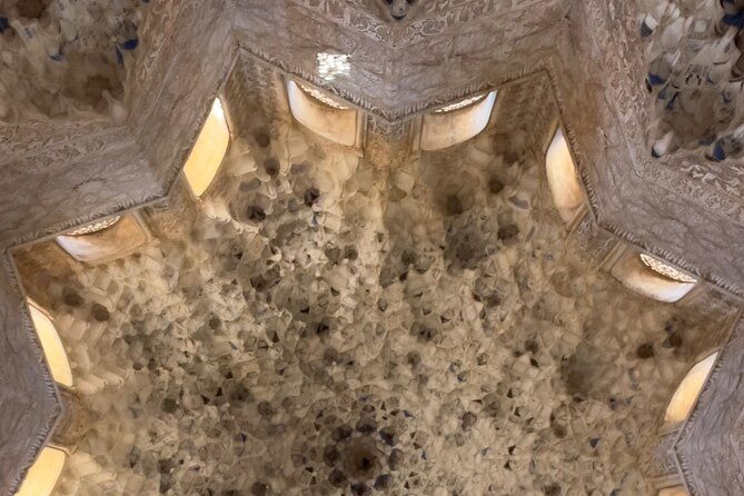 premium-private-tour-to-the-alhambra-and-generalife