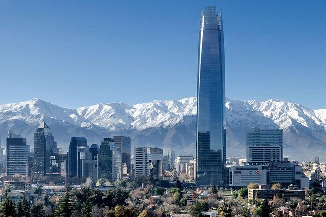 premium-semi-private-half-day-tour-santiago-highlights