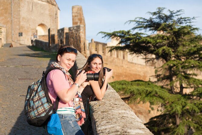 private-2-hour-photography-tour-in-orvieto-with-a-pro