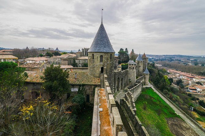 private-2-hour-walking-tour-of-carcassone-with-official-tour-guide
