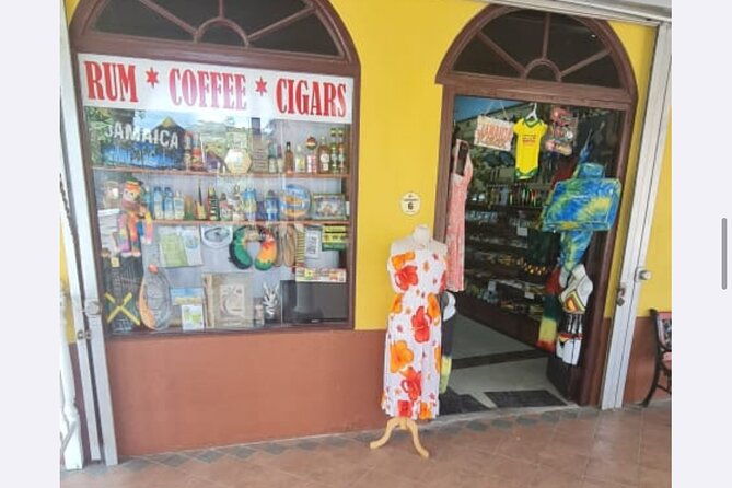 private-3-5h-natural-herbs-tour-shopping-dinner-at-ricks-cafe