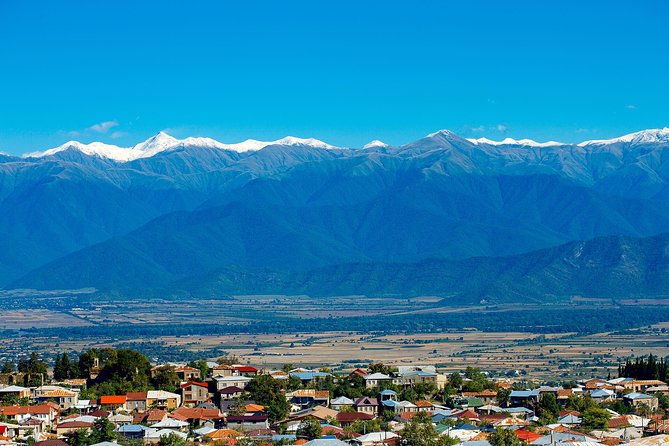 private-4-days-food-wine-and-sightseeing-tour-to-kakheti-kazbegi-mtskheta