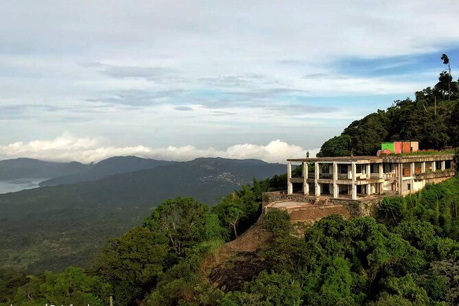 private-4x4-tour-with-view-of-san-salvador-from-the-former-cable-car