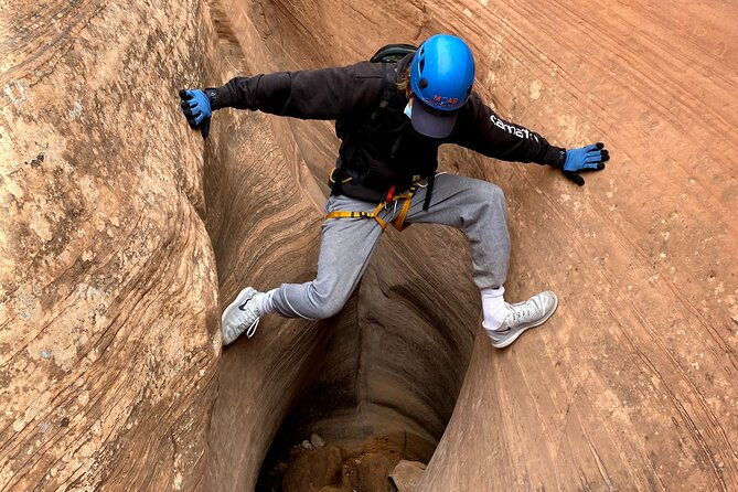 private-5-7-hour-canyoneering-day-tour-in-moab