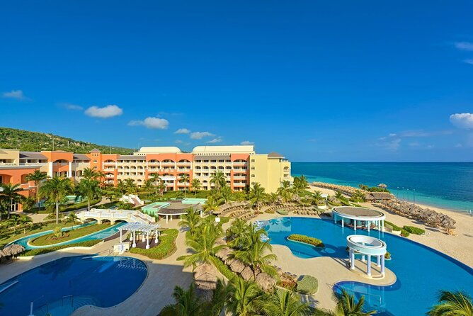 private-airport-transfer-to-iberostar-rose-hall-resort