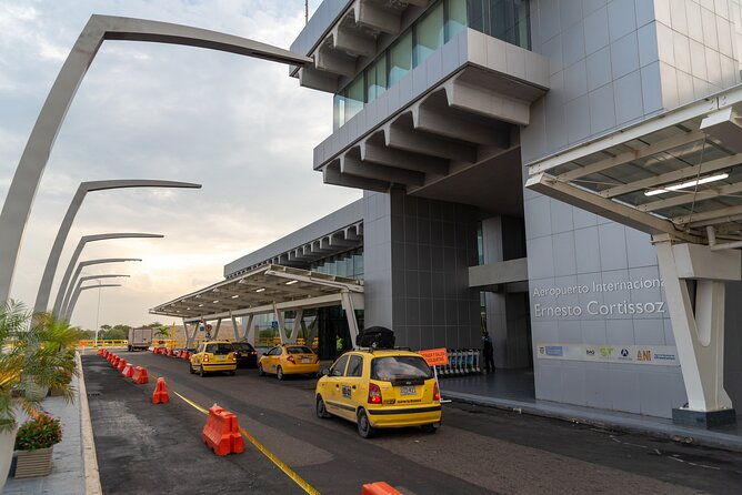 private-arrival-or-departure-transfer-ernesto-cortissoz-airport-one-way