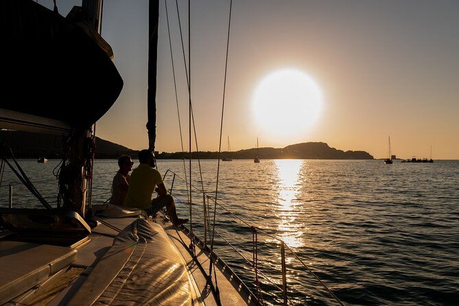 private-asinara-and-la-pelosa-sunset-sailing-tour