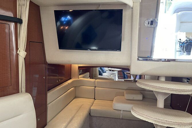 private-boat-charter-tour-in-punta-cana-with-unlimited-drinks