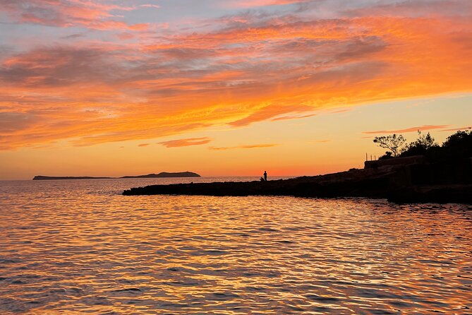 private-boat-rental-with-snorkel-in-san-antonio-ibiza