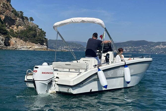 private-boat-tour-cinque-terre-and-portovenere-sunsix