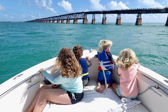 private-boat-tour-of-flaglers-famous-bridges-from-big-pine-key