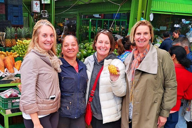 private-bogota-offbeat-tour-fruits-cacao-monserrate-tejo-8hr