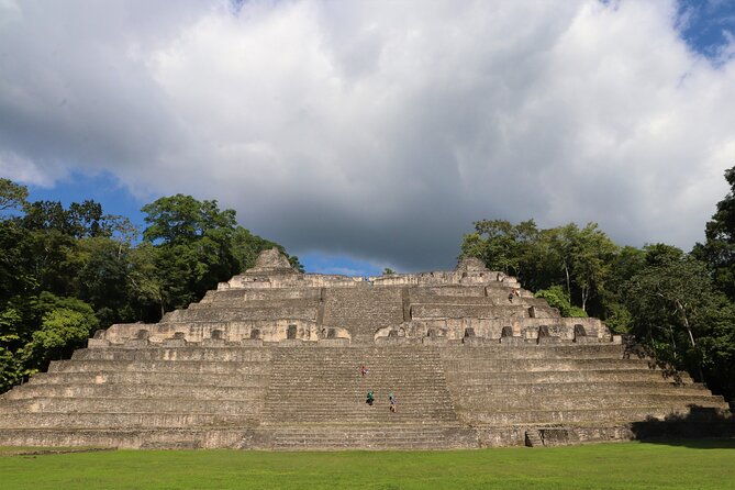 private-caracol-package-discover-the-world-of-the-ancient-maya