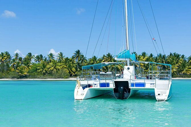 private-catamaran-for-groups-with-lunch-drinks-and-music