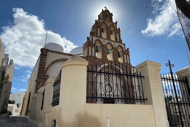 private-customizable-tour-to-explore-santorini