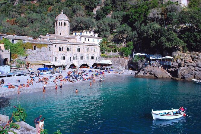 private-daily-tour-charter-boat-from-genoa-to-portofino
